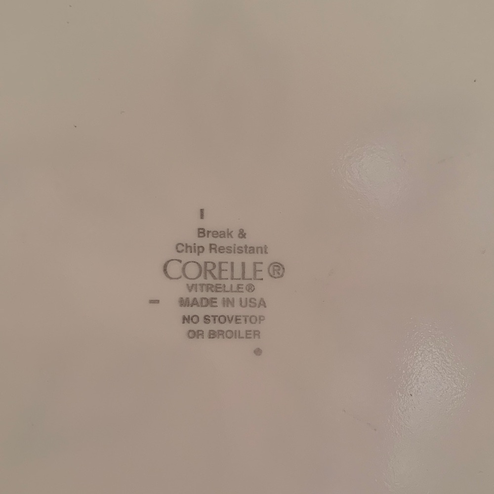 Corelle  Dimner Plate - Picture 2 of 2